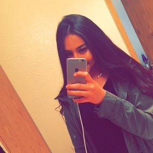 Meet your Posher, Michelle